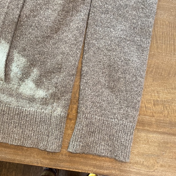 Men’s Banana Republic Wool Cardigan Sweater, size L - Picture 7 of 9